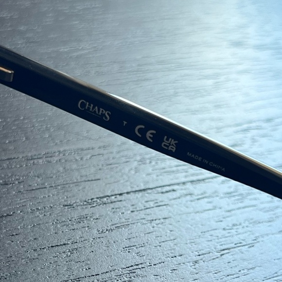 NWT CHAPS
55mm Oval Frame Black Sunglasses - Picture 4 of 6